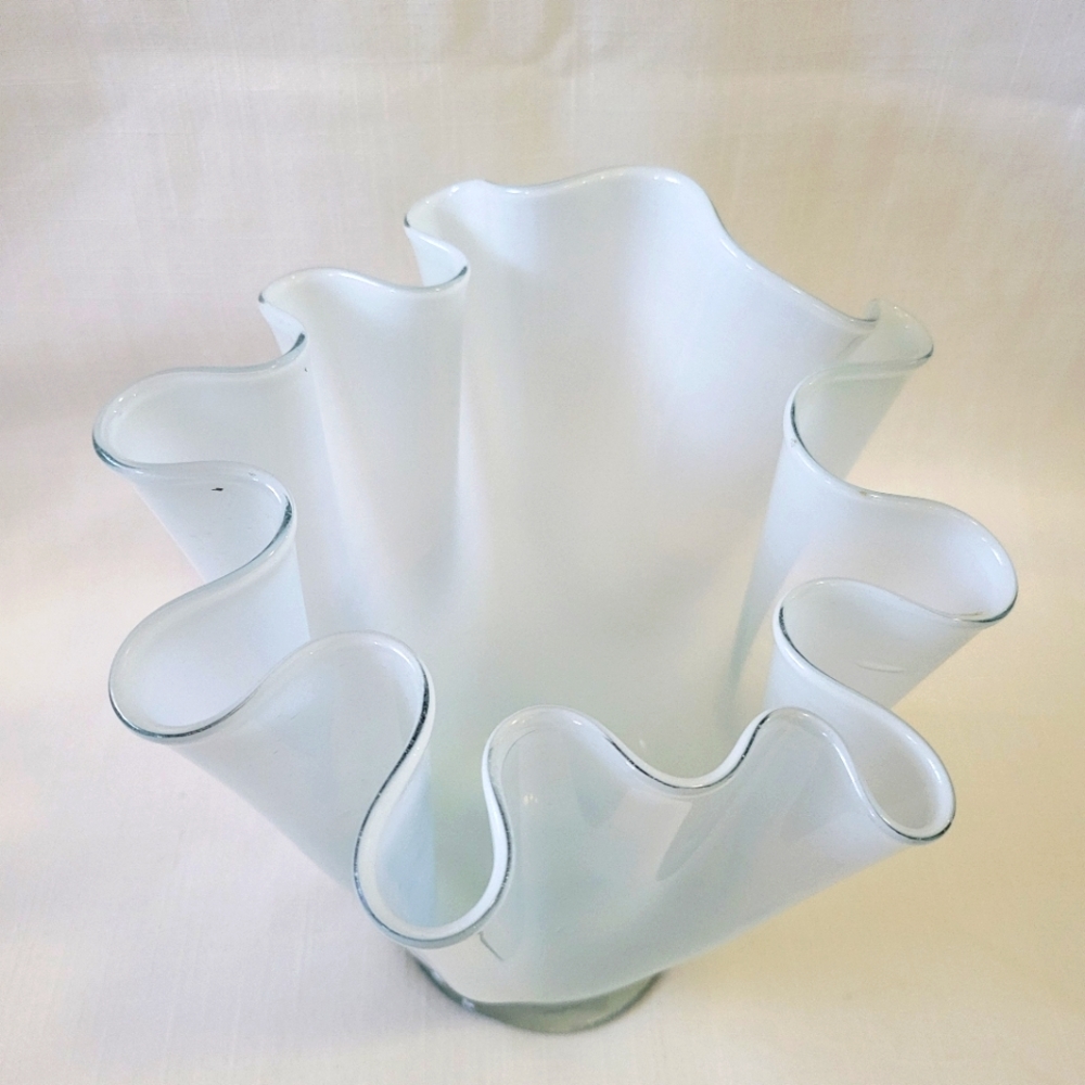 Vintage Hand-blown Tissue Vase Large Smoky White